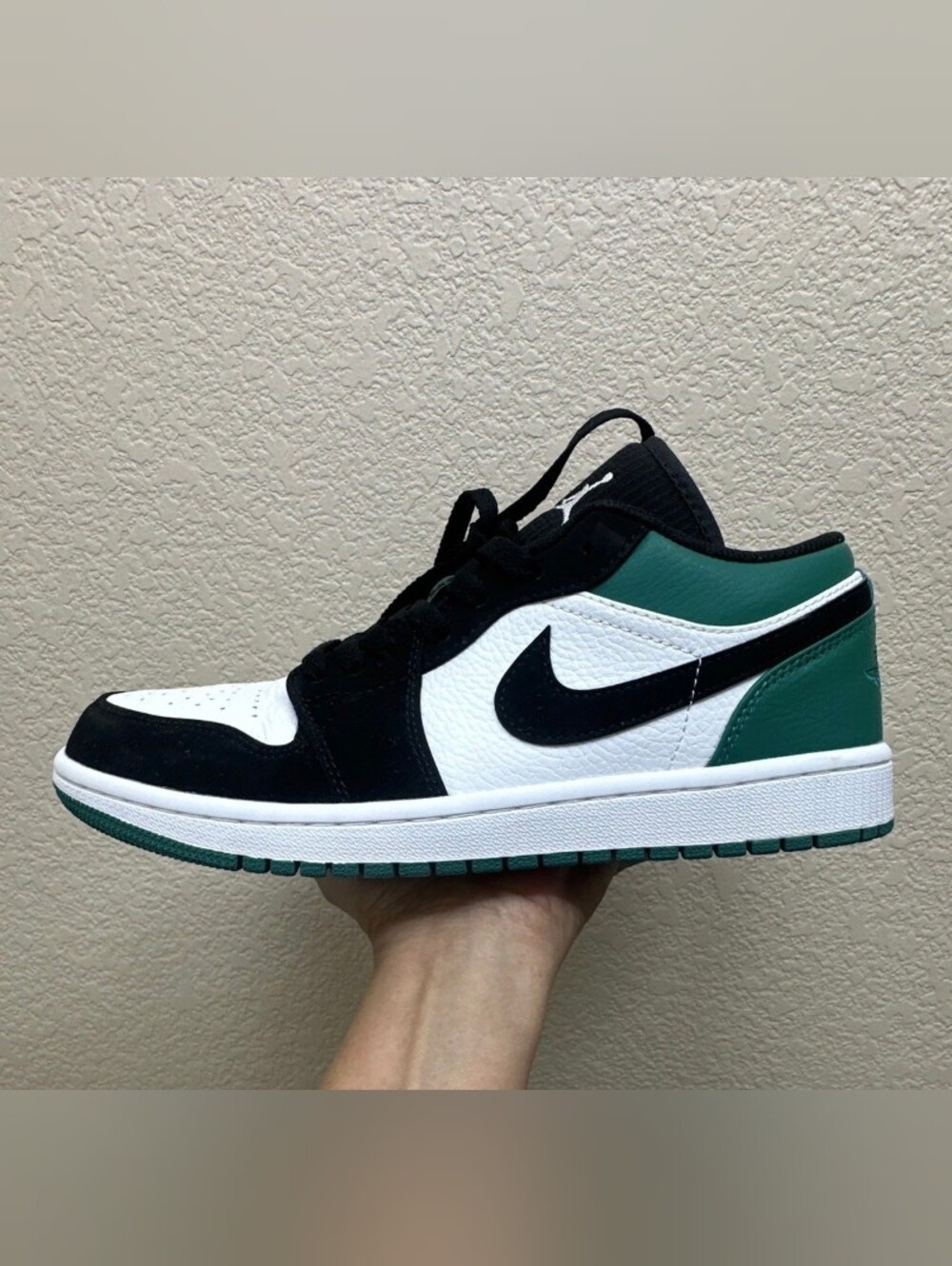 New Men's Size 12 Nike Air Jordan Low Mystic Green
